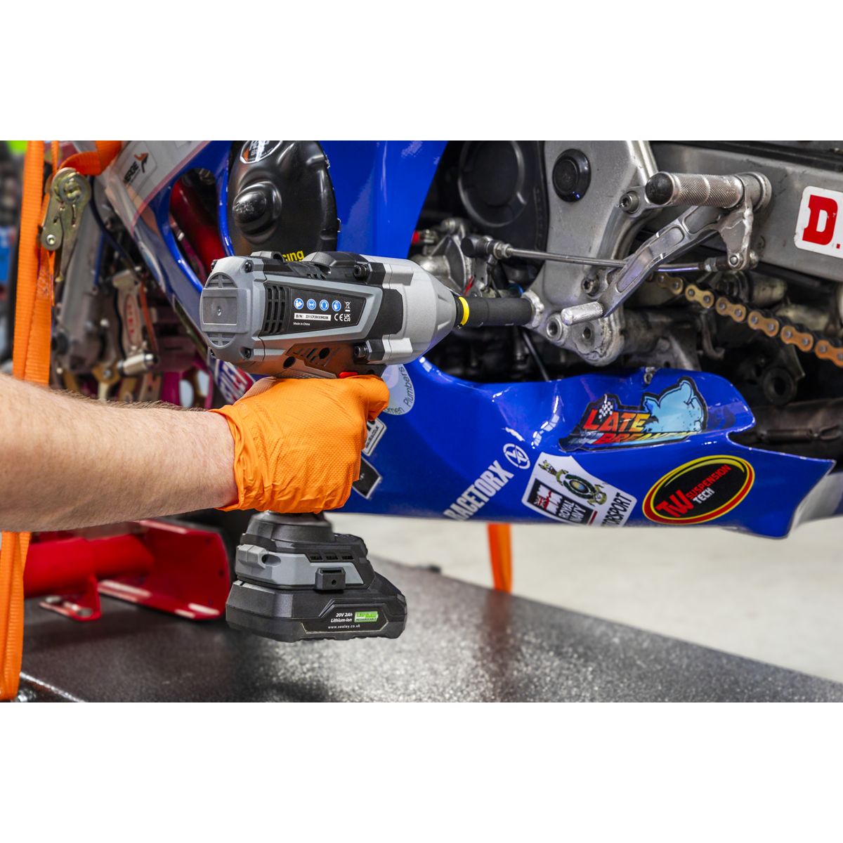 Sealey Premier SV20 Series 1/2"Sq Drive Brushless Cordless Impact Wrench 20V - Body Only - Image 3