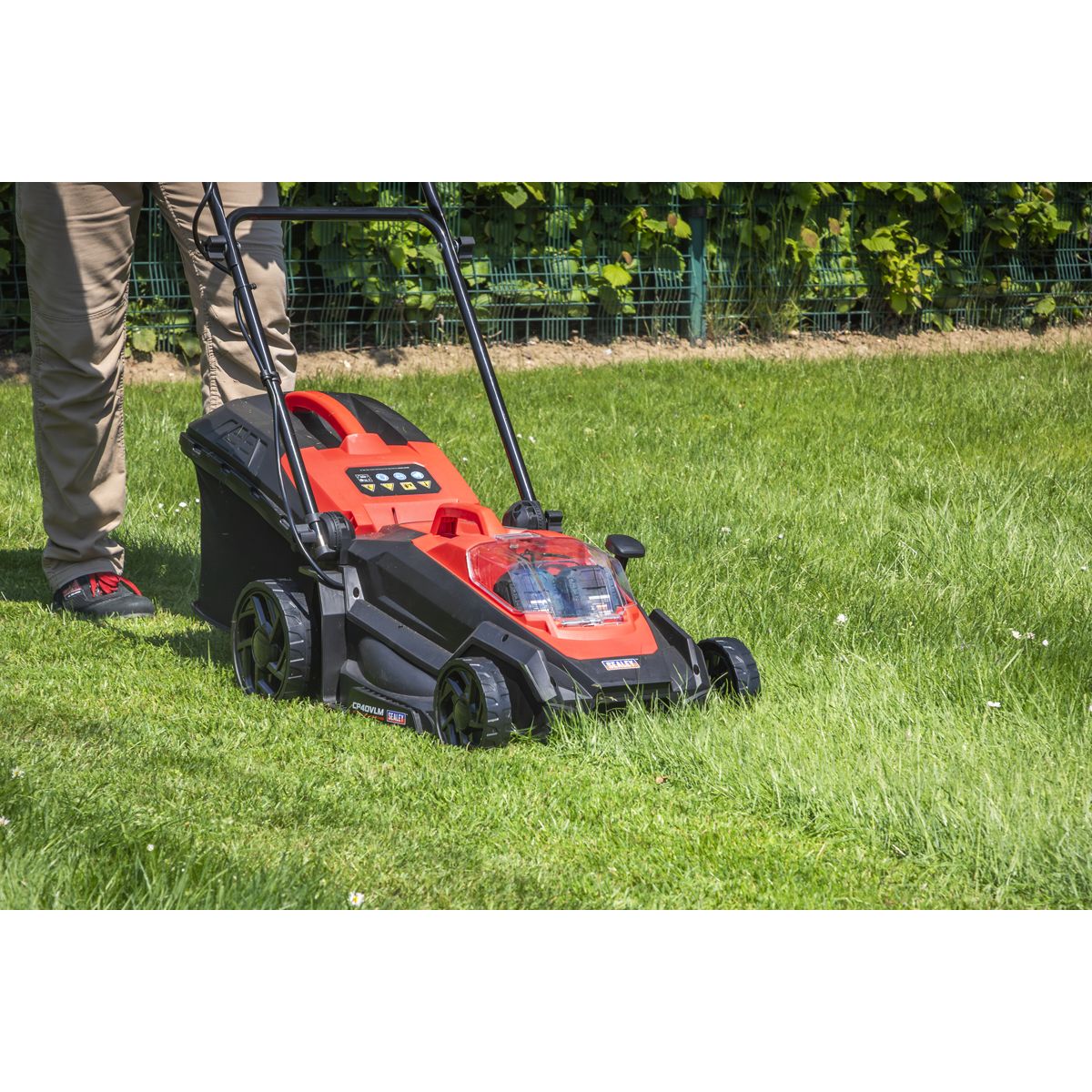 Sealey SV20 Series 40cm Cordless Lawn Mower 40V - Body Only - Image 4