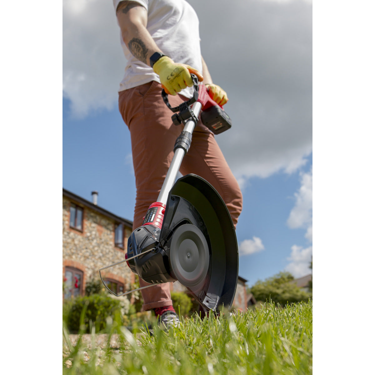 Sealey SV20 Series Cordless Grass Trimmer 20V with 2Ah Battery & Charger CS20VCOMBO2