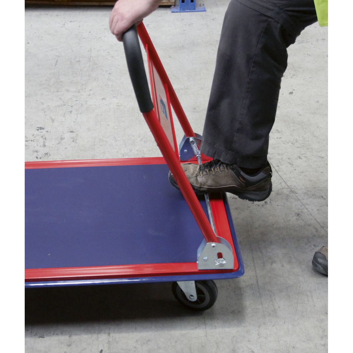 Sealey Folding Platform Truck 300kg Capacity - Image 7