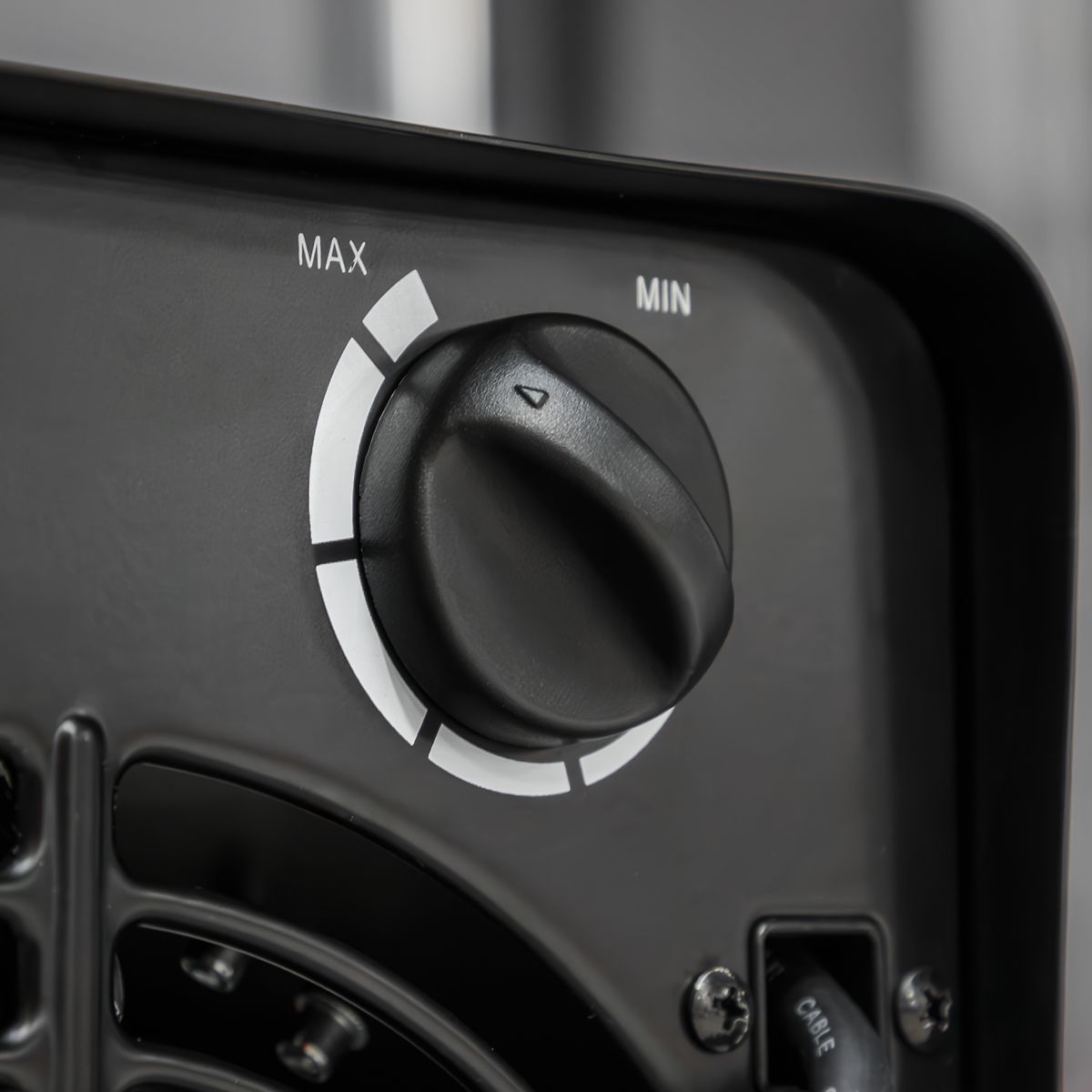 Sealey Industrial Fan Heater with Ducting 2kW - Image 6