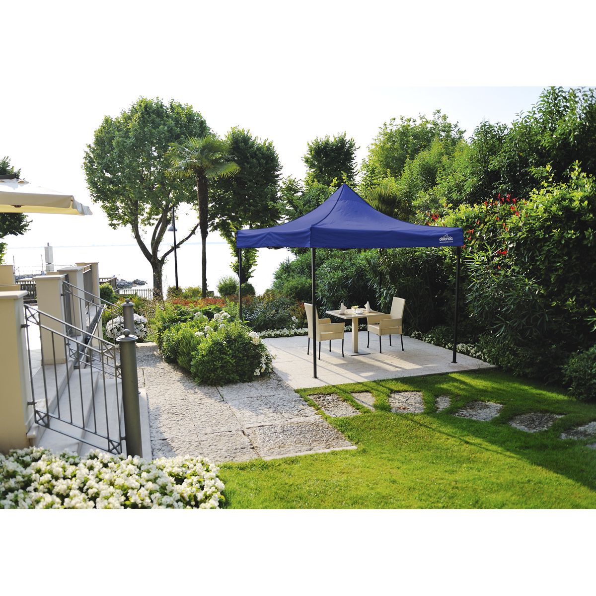 Dellonda Premium 2x2m Pop-Up Gazebo, - Blue Canopy - Image 4