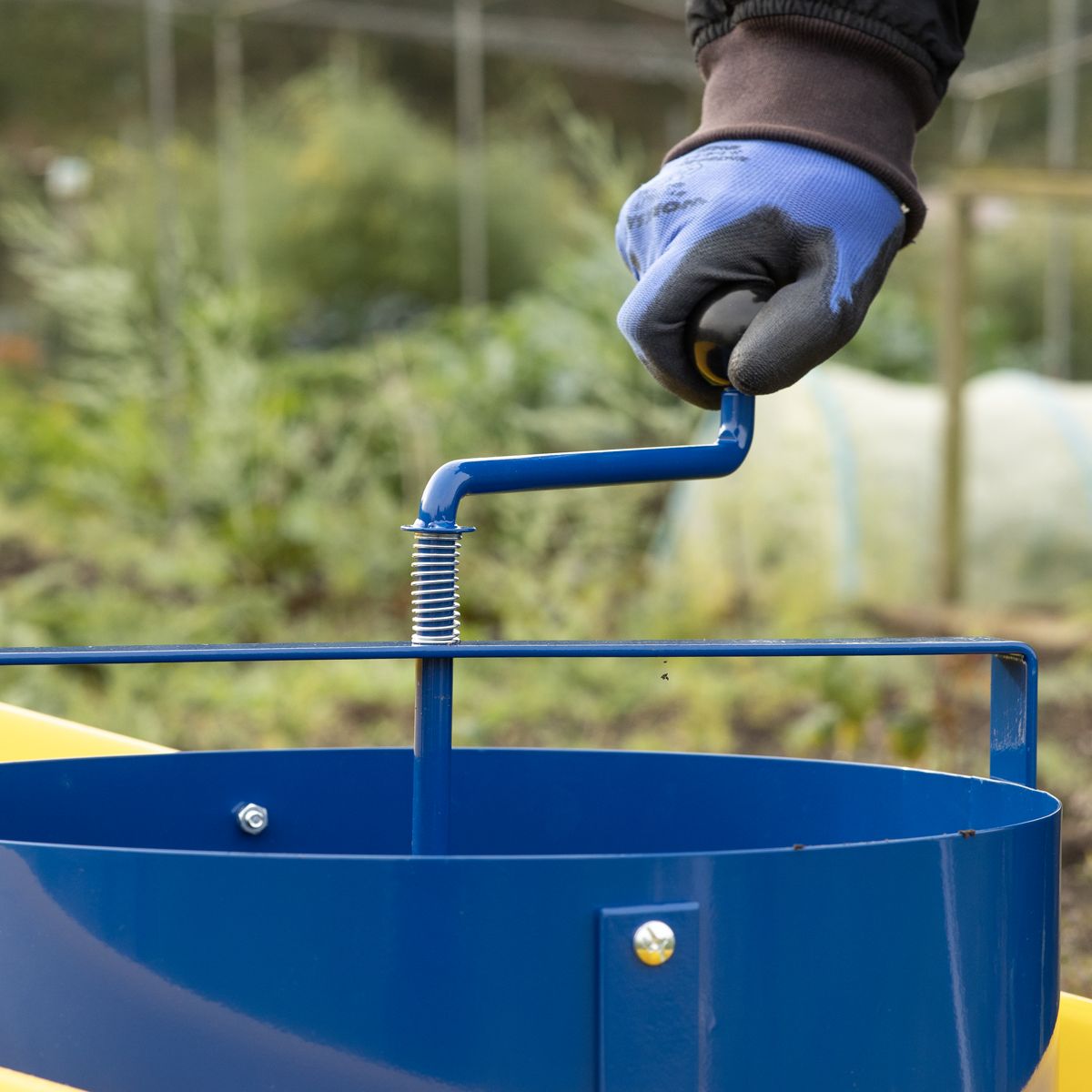 Dellonda Large Rotary Garden Sieve for Soil and Stones 16" - Image 5