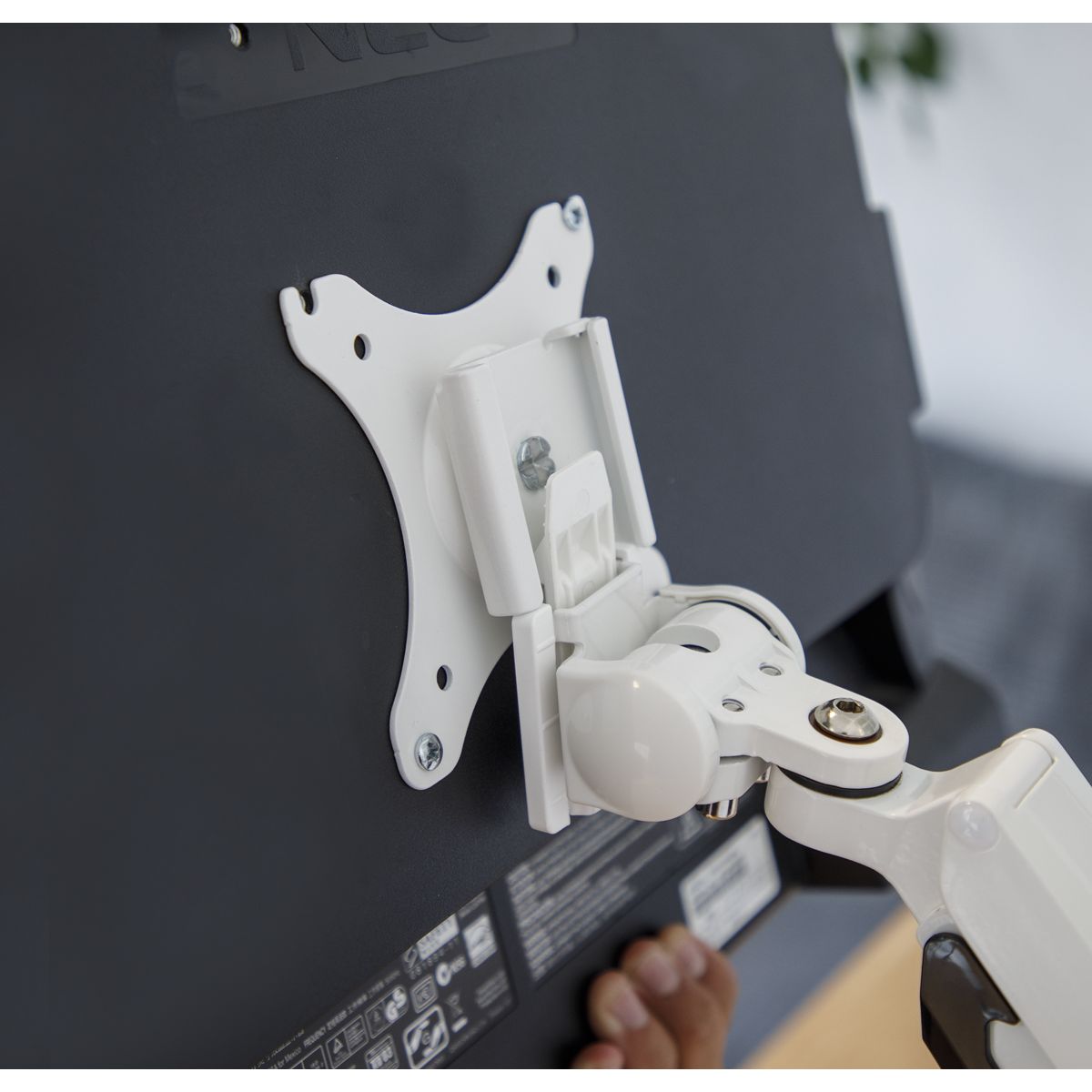 Dellonda Adjustable Single Monitor Arm with 360° Rotation - White - Image 8