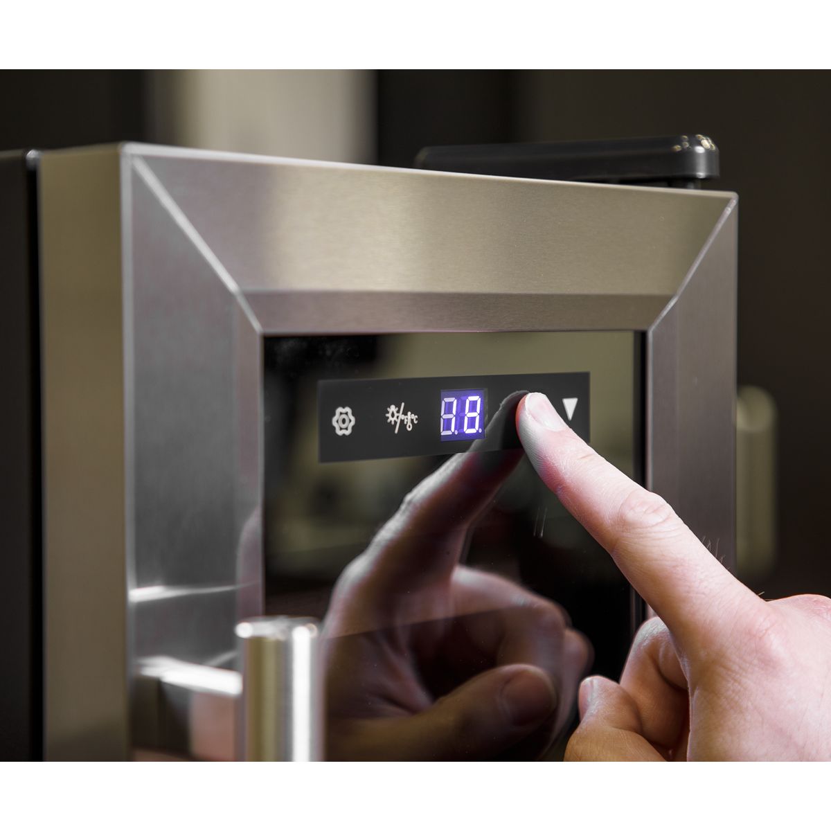 Baridi 18 Bottle Wine Fridge & Cooler - Stainless Steel - Image 7