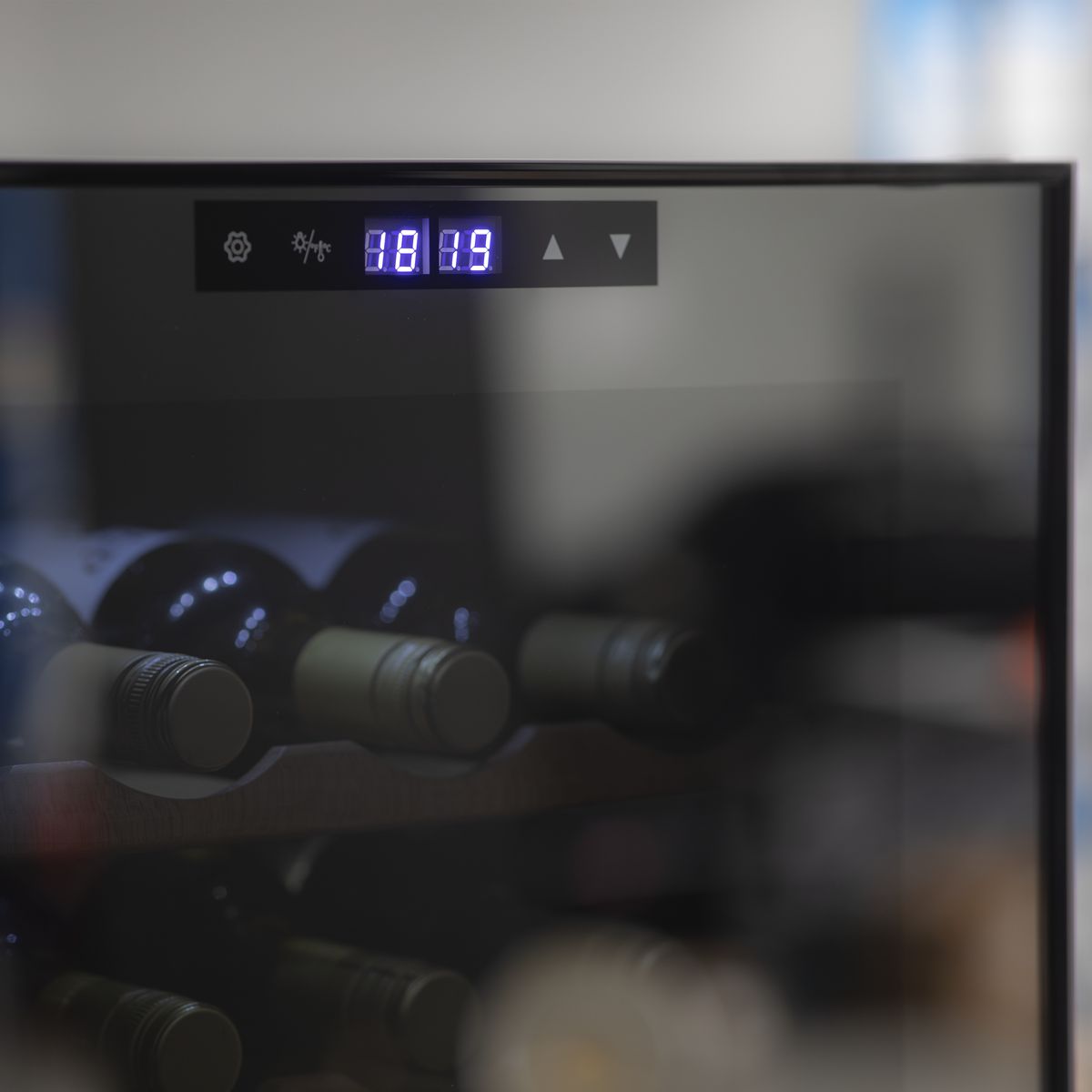 Baridi 55 Bottle Dual Zone Wine Fridge & Cooler - Image 8