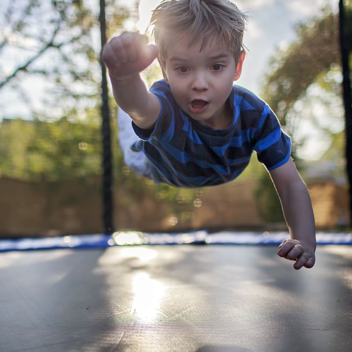 Dellonda Heavy-Duty Outdoor Trampoline with Safety Enclosure Net 6ft - Image 7