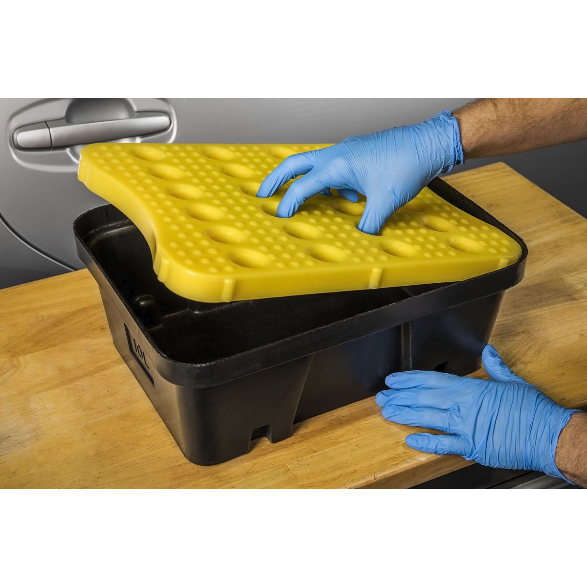 Sealey Spill Tray with Platform 10L - Image 6