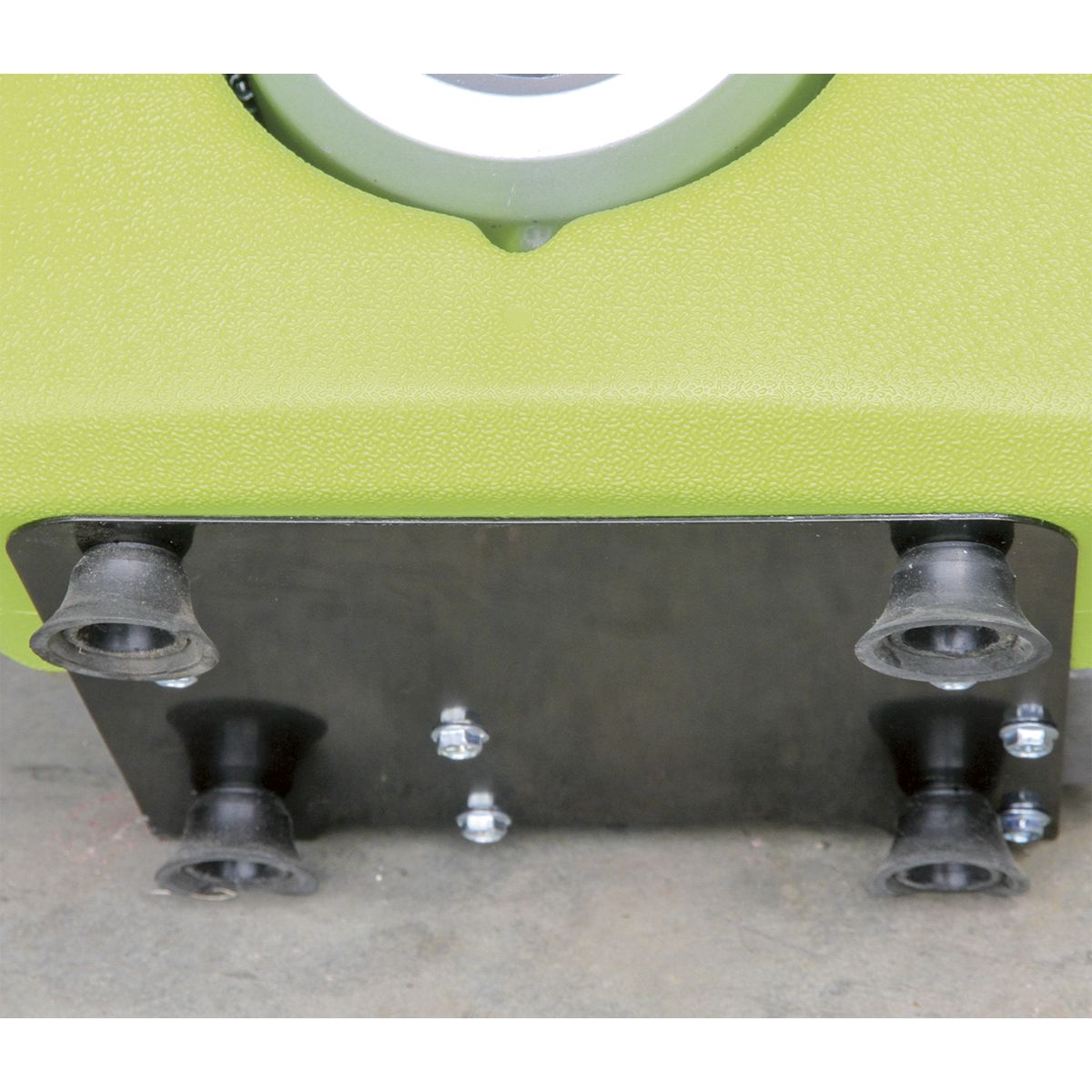 Sealey 1000W Inverter Generator 2-Stroke Engine 230V - Image 7