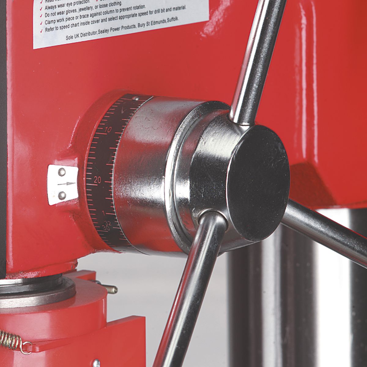 Sealey Floor Standing Radial Pillar Drill 5-Speed 550W/230V - Image 4