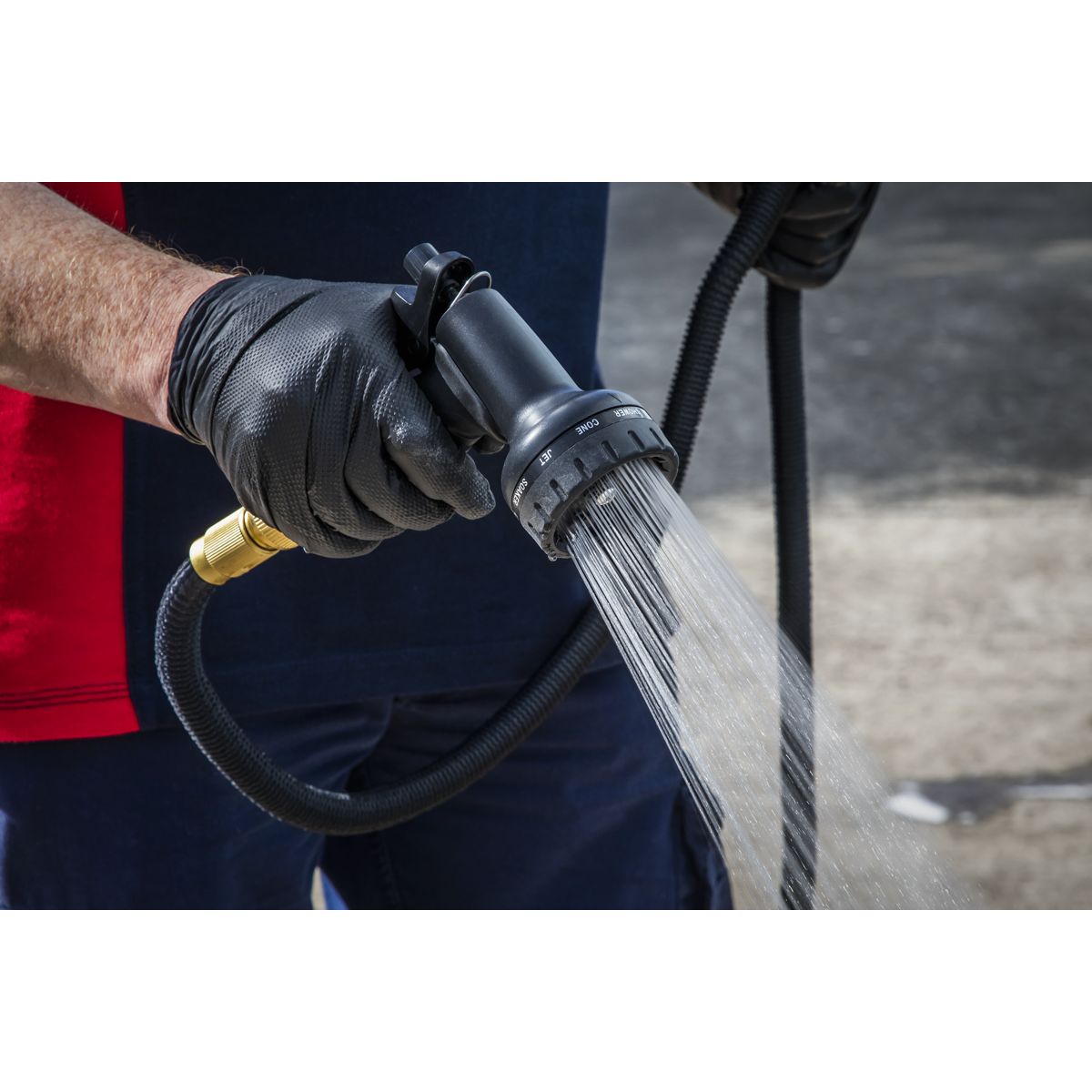 Sealey √ò17mm Expandable Garden Hose Black 30m Premium - Image 5