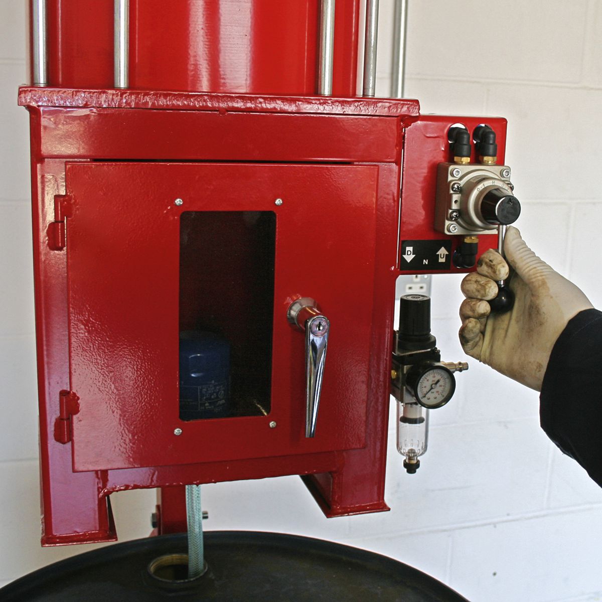 Sealey Pneumatic Oil Filter Crusher - Image 4