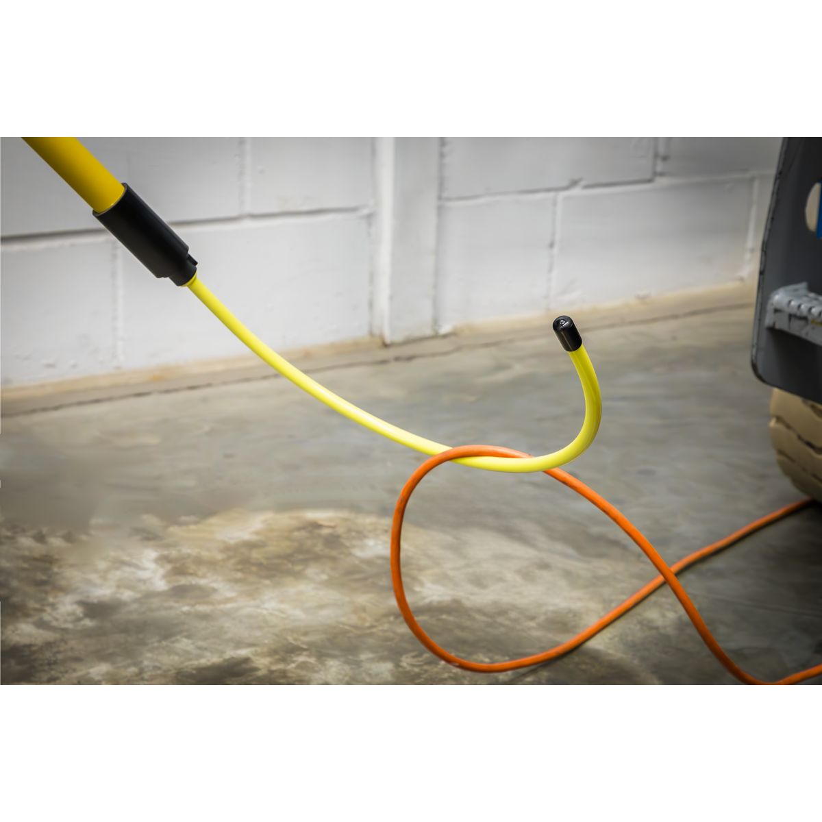 Sealey High Voltage Rescue Pole - Image 5