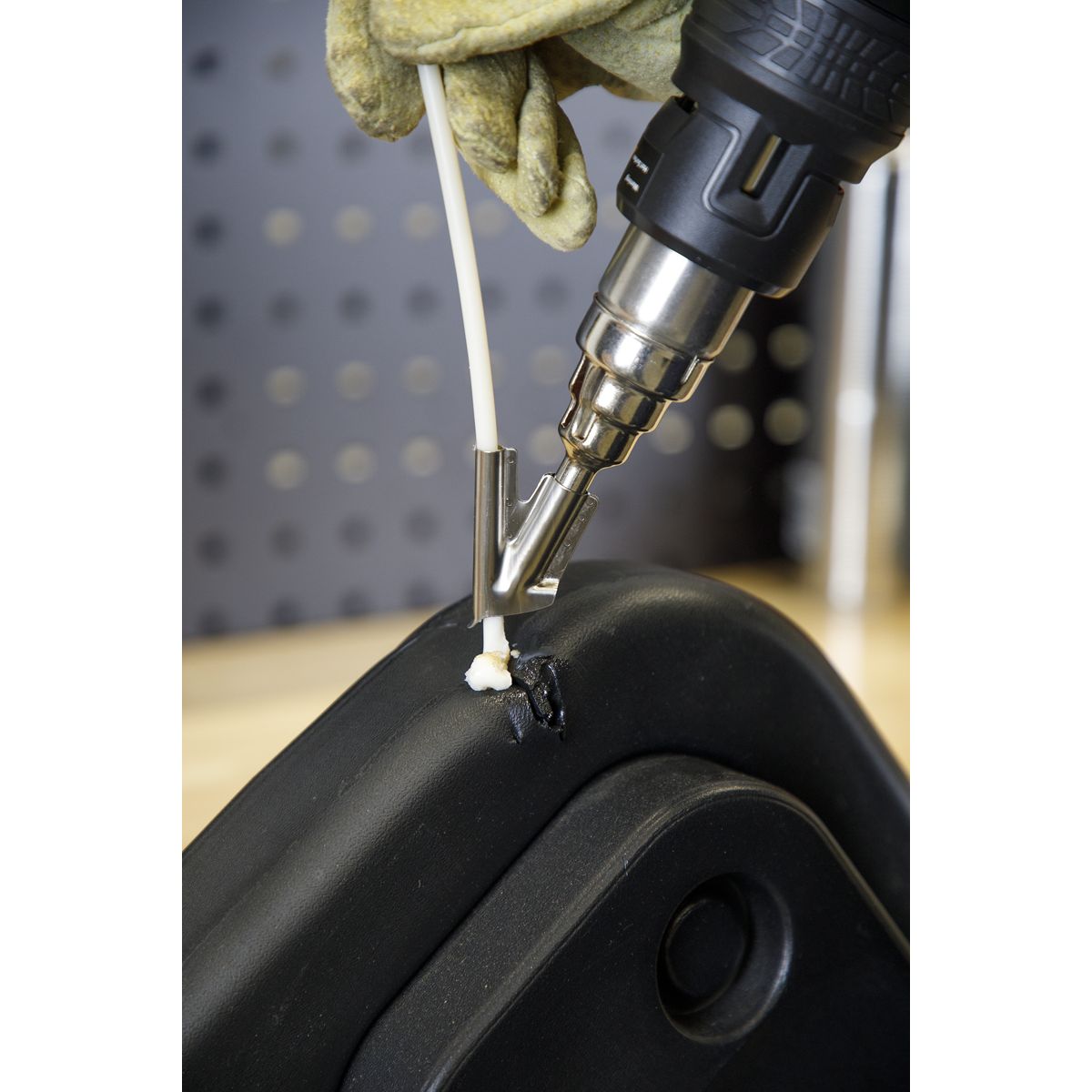 Sealey Premier Plastic Welding Kit including HS102 Heat Gun - Image 3
