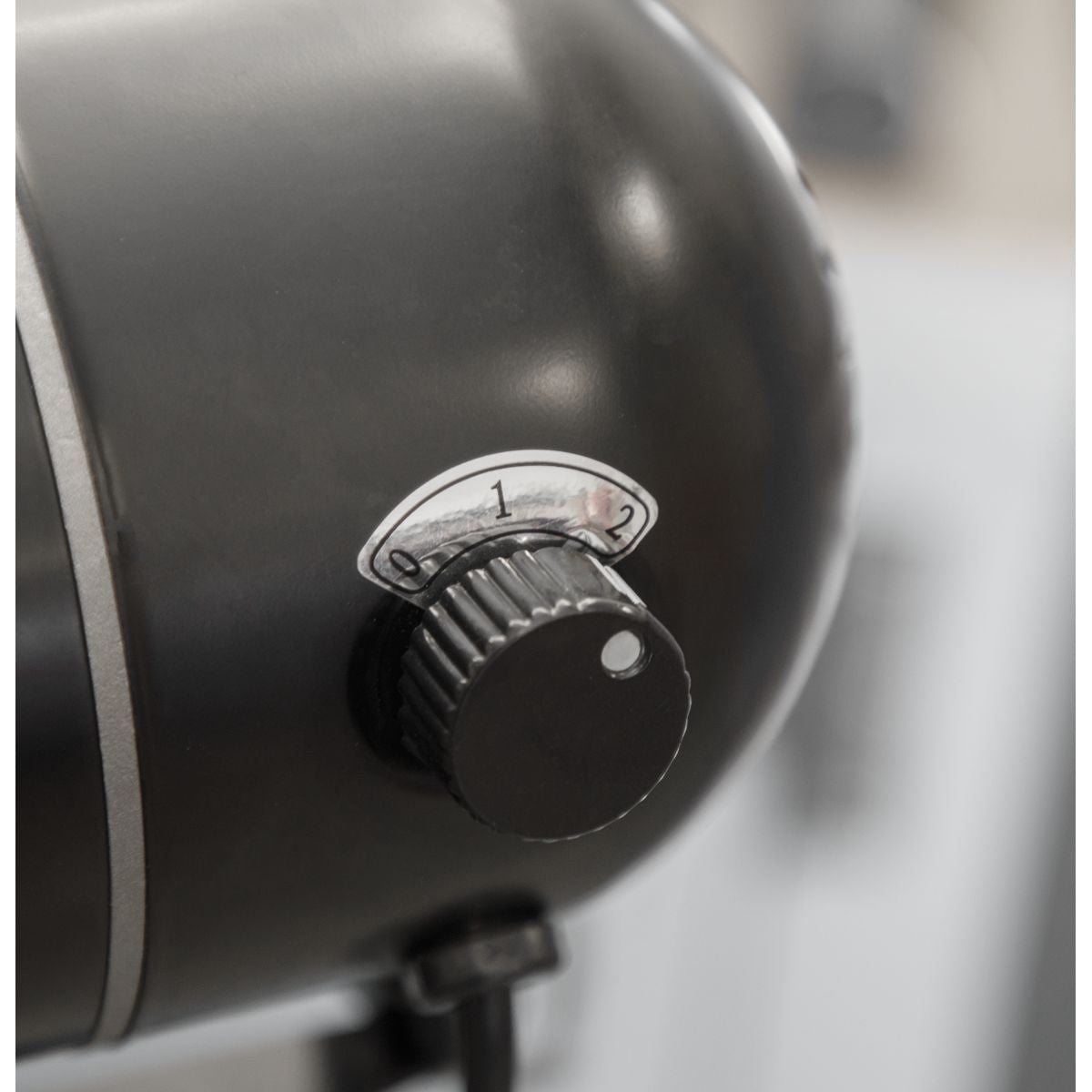 Sealey Industrial High Velocity Oscillating Pedestal Fan 30" 230V - Image 4