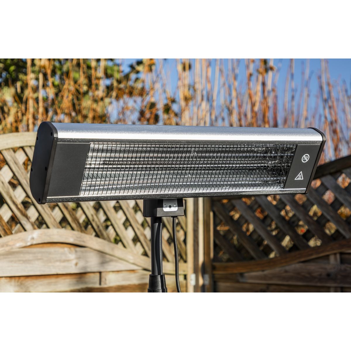 Sealey High Efficiency Carbon Fibre Infrared Patio Heater with Telescopic Floor Stand 1800W/230V - Image 6