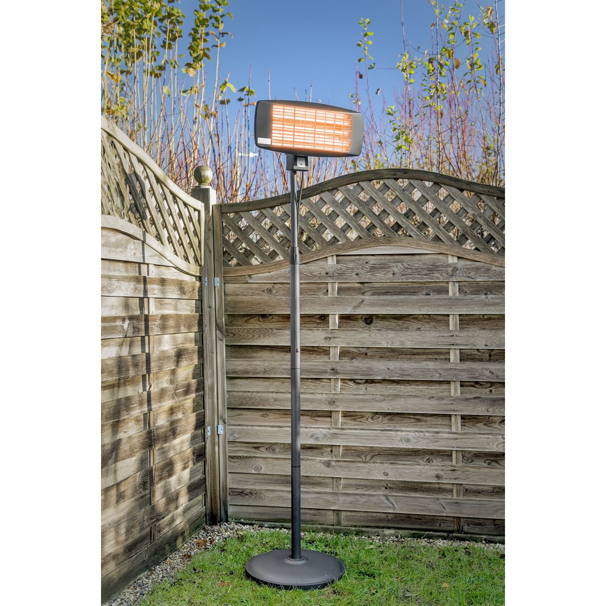 Sealey Infrared Quartz Patio Heater with Telescopic Floor Stand 2000W/230V - Image 6