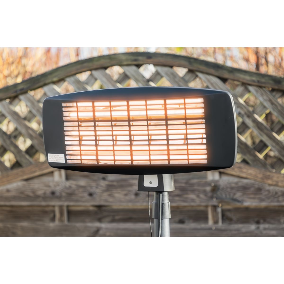 Sealey Infrared Quartz Patio Heater with Telescopic Floor Stand 2000W/230V - Image 7