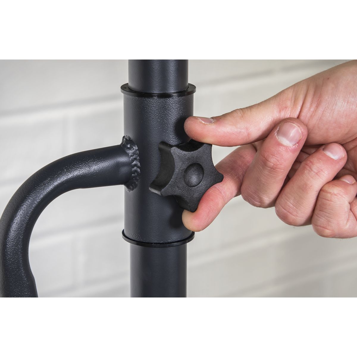 Sealey Tripod Stand for IR Heaters - Image 9