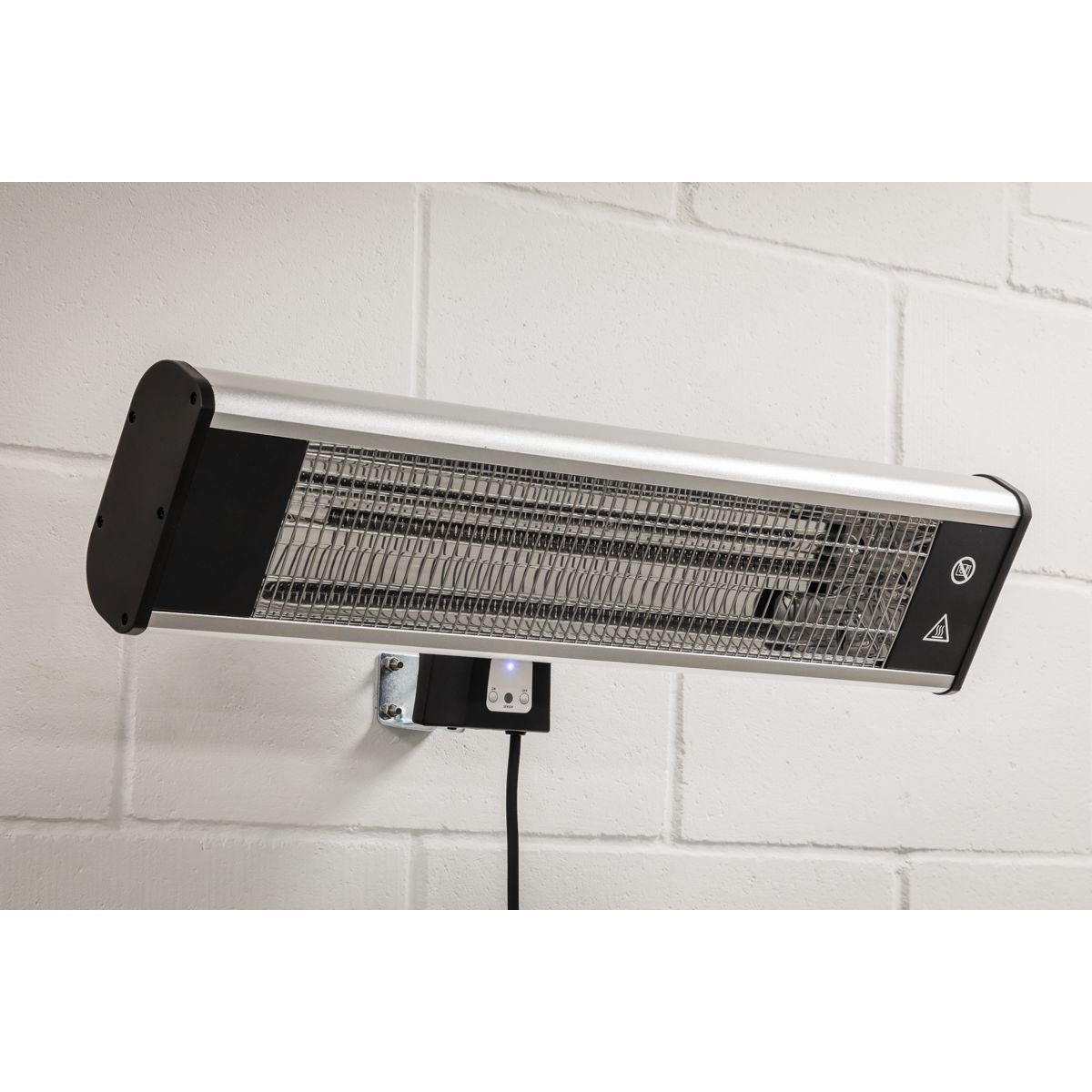 Sealey High Efficiency Carbon Fibre Wall Mounting Infrared Heater 1800W/230V - Image 3
