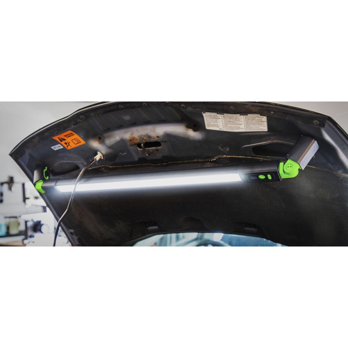 Sealey Under-Bonnet Rechargeable Light 13W SMD LED - Image 3
