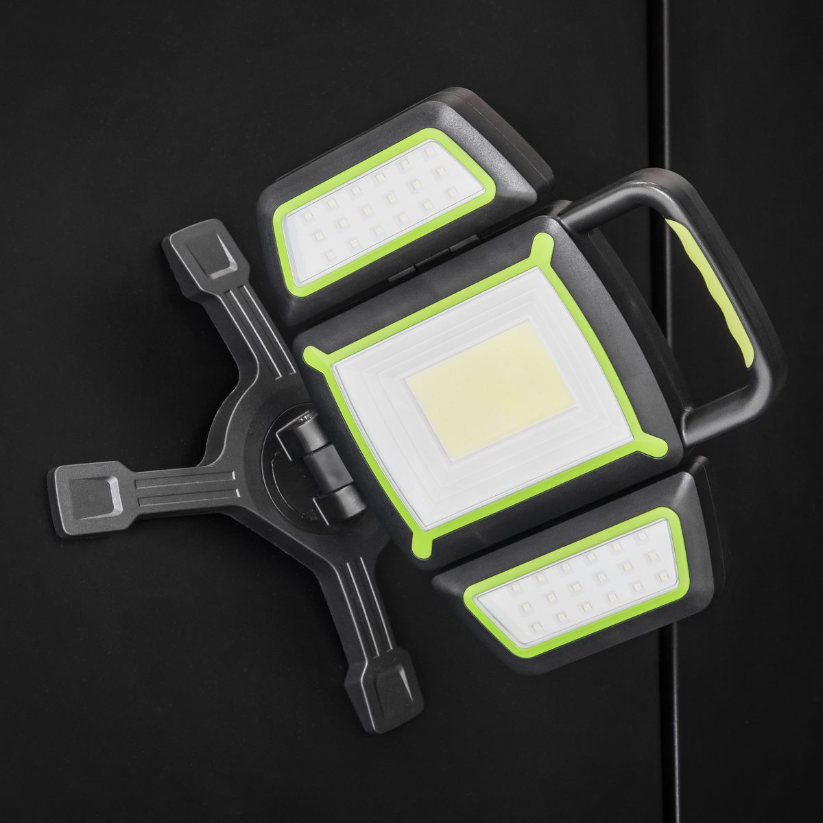 Sealey Rechargeable Flexible Floodlight 18W COB & 9W SMD LED - Image 9