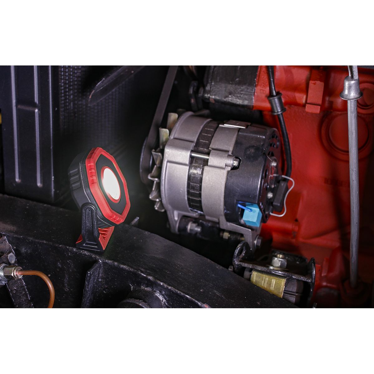 Sealey Rechargeable 360° Pocket Floodlight with Magnet 7W COB LED - Red - Image 4