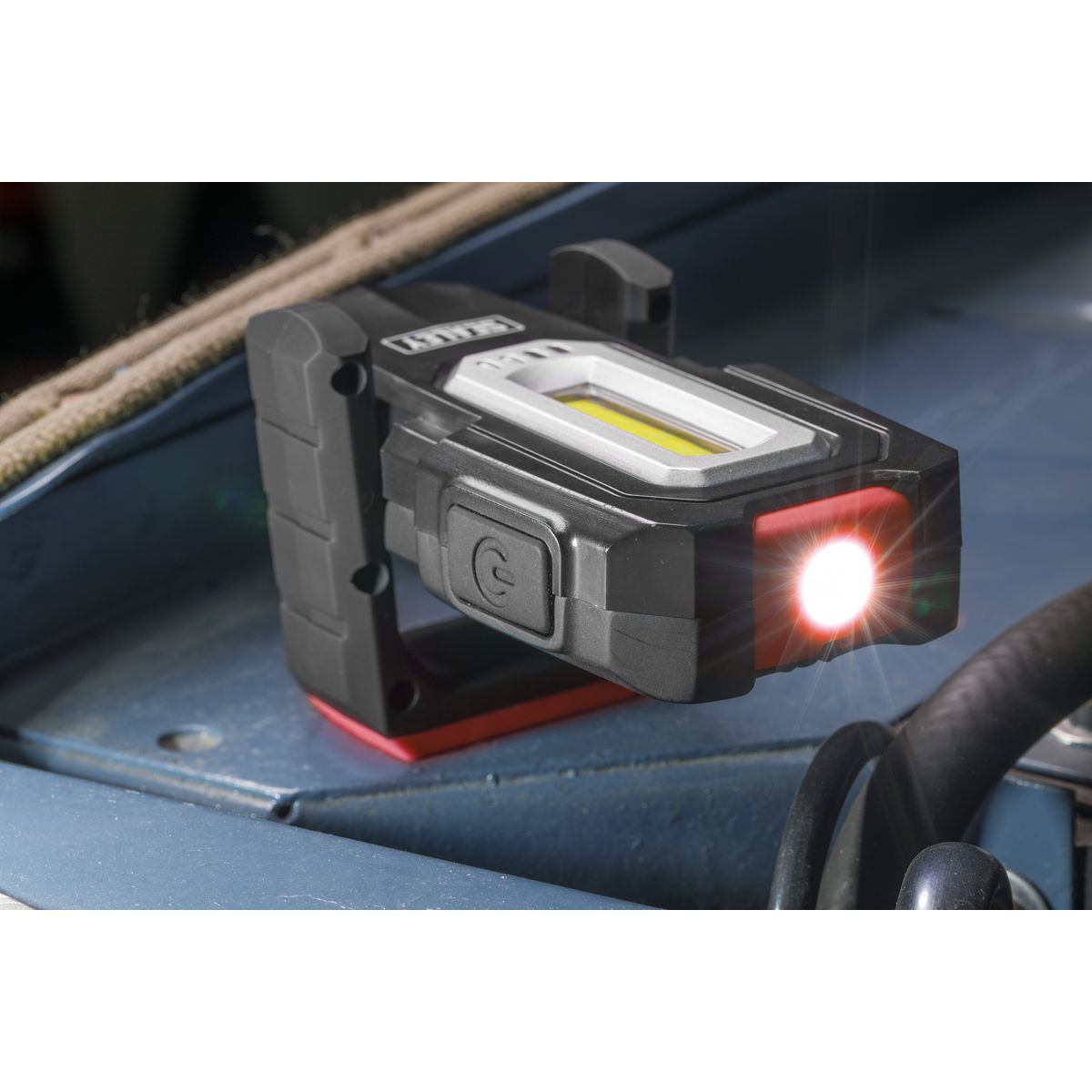 Sealey Wireless Rechargeable Inspection Light 3W COB & 1W SMD LED - Image 5