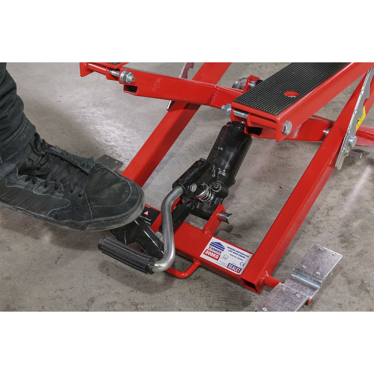 Sealey Hydraulic Motorcycle & Quad Scissor Lift 500kg Capacity - Image 4