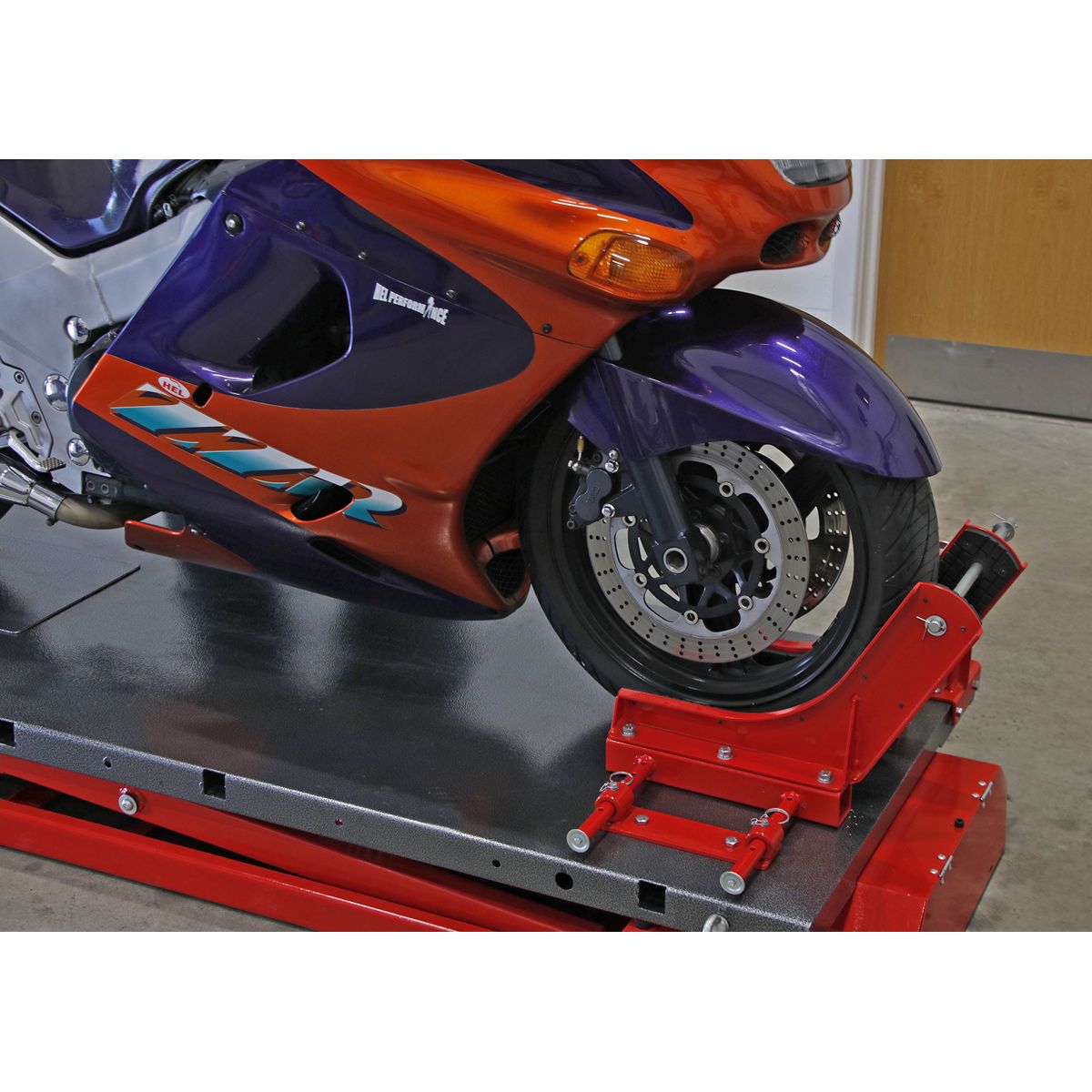 Sealey Heavy-Duty Electro/Hydraulic Motorcycle Lift 680kg Capacity - Image 6