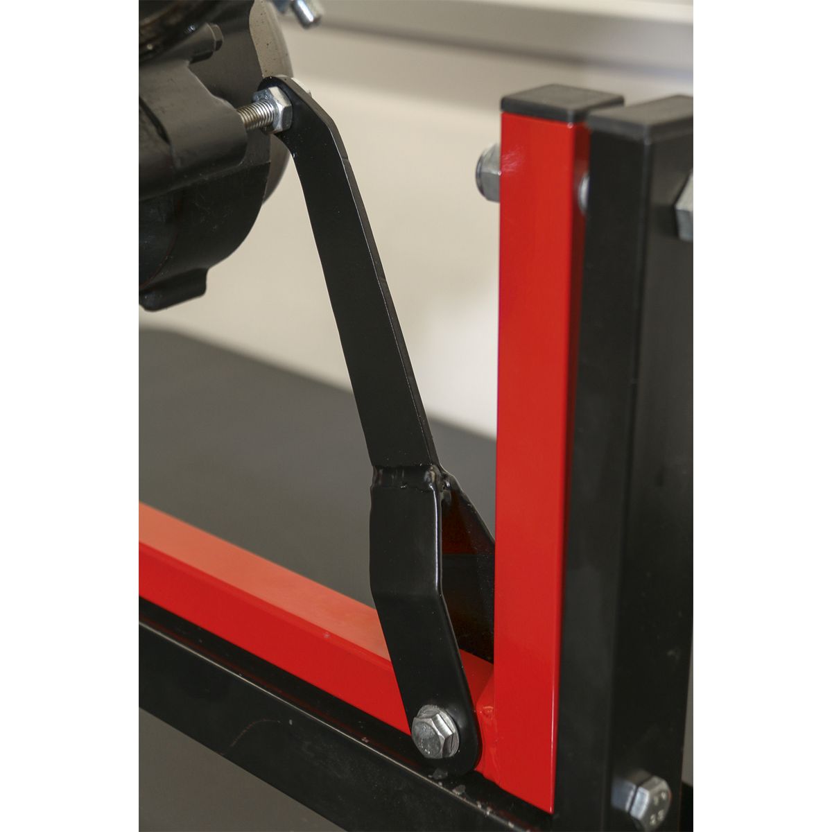 Sealey Motorcycle Engine Stand Single/Twin Cylinder 30kg Capacity - Image 9