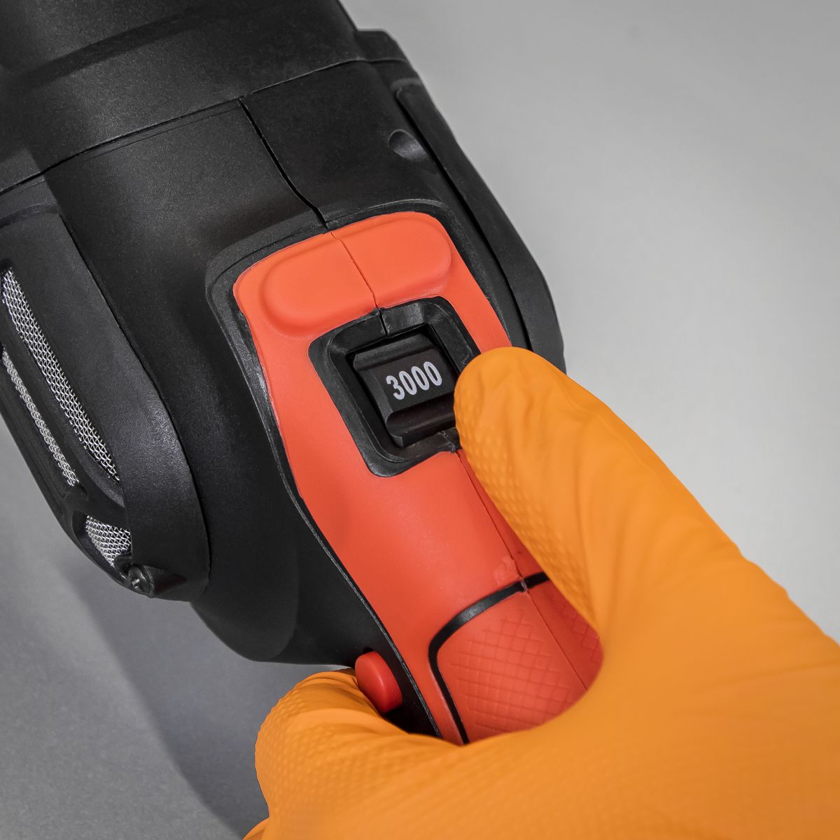 Sealey 180mm Variable Speed Sander/Polisher 1400W/230V - Image 4