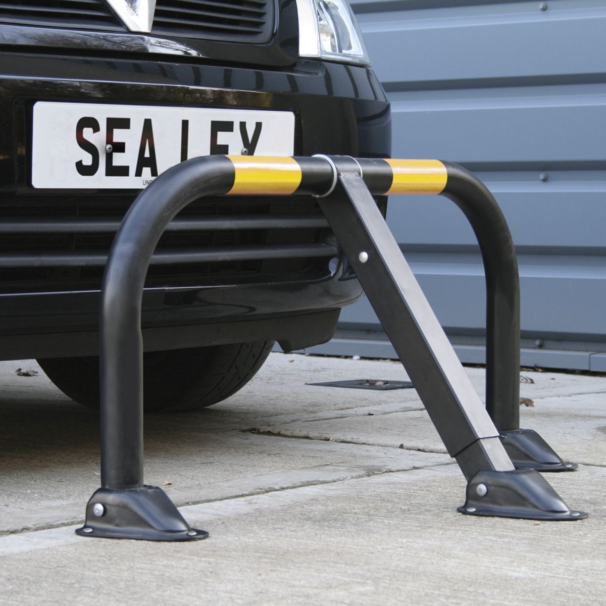 Sealey Triple Leg Parking Barrier with Integral Lock - Image 2