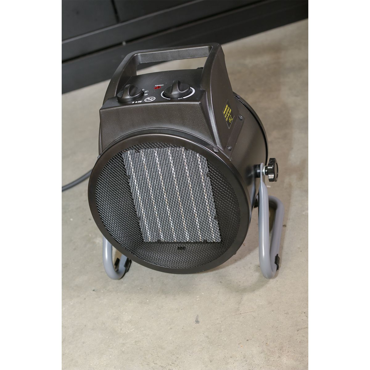 Sealey Industrial PTC Fan Heater 5000W 415V, 3ph - Image 4
