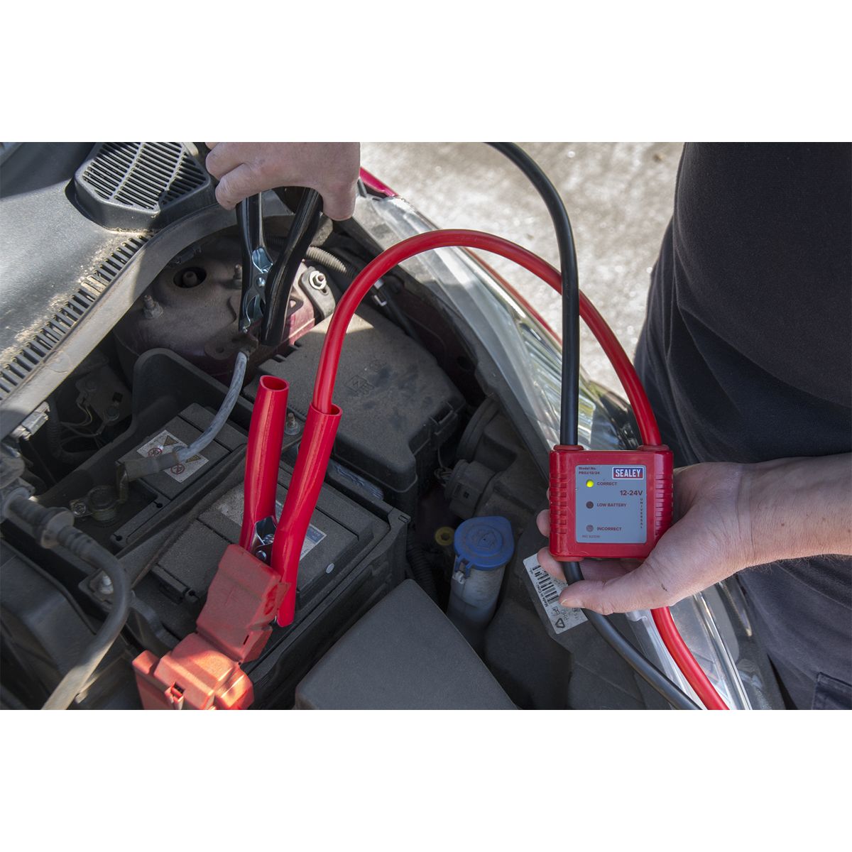 Sealey Booster Cables 7m 450A 25mm_ with 12/24V Electronics Protection - Image 4