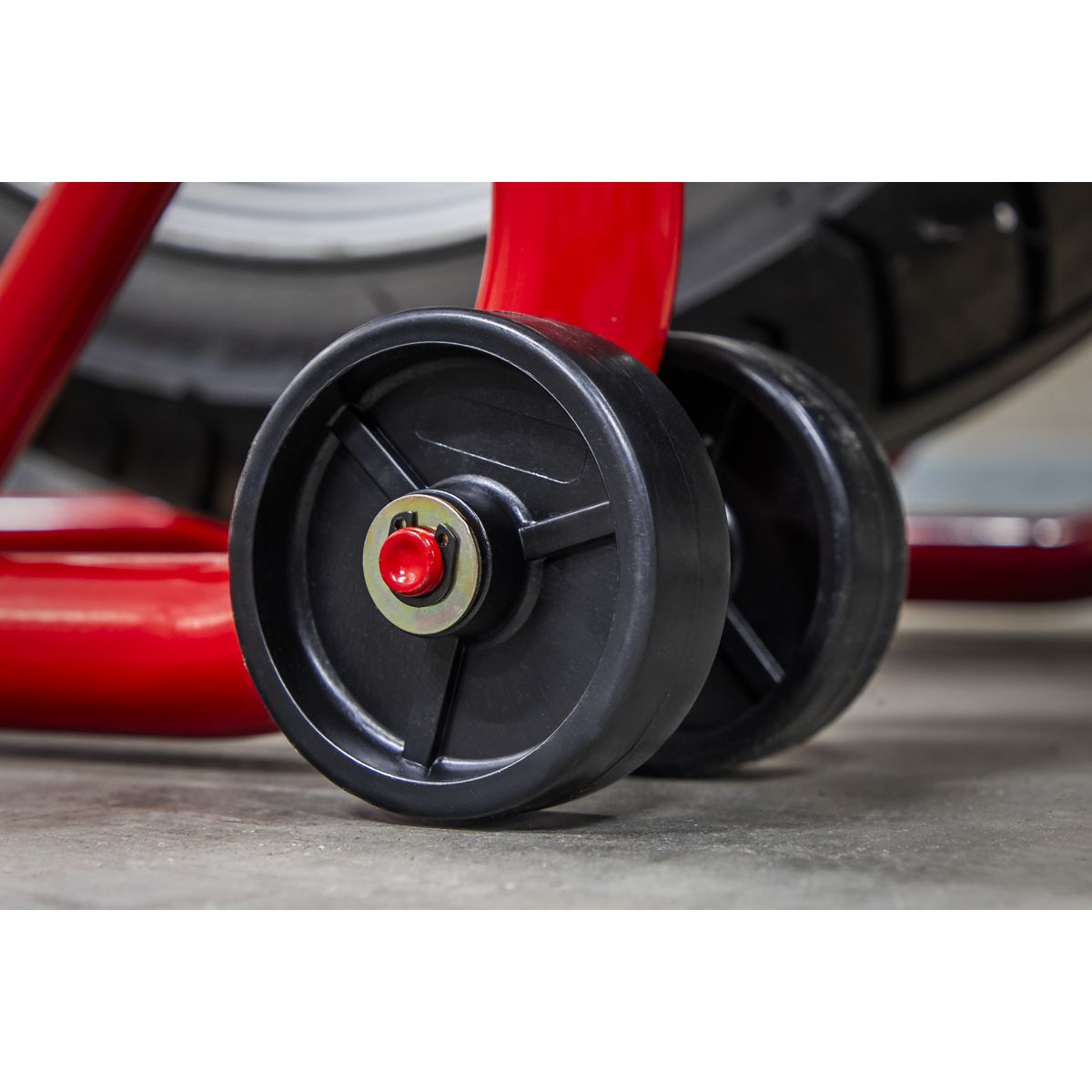 Sealey Universal Rear Paddock Stand with Rubber Supports - Image 3