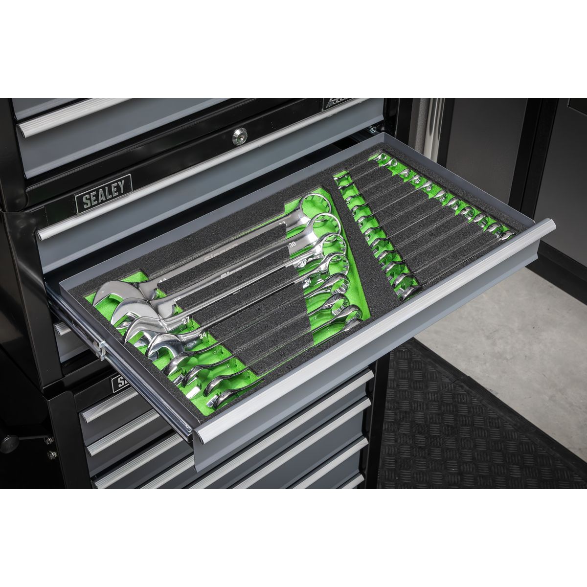 Sealey Siegen Combination Spanner Set with Tool Tray 19pc - Image 2