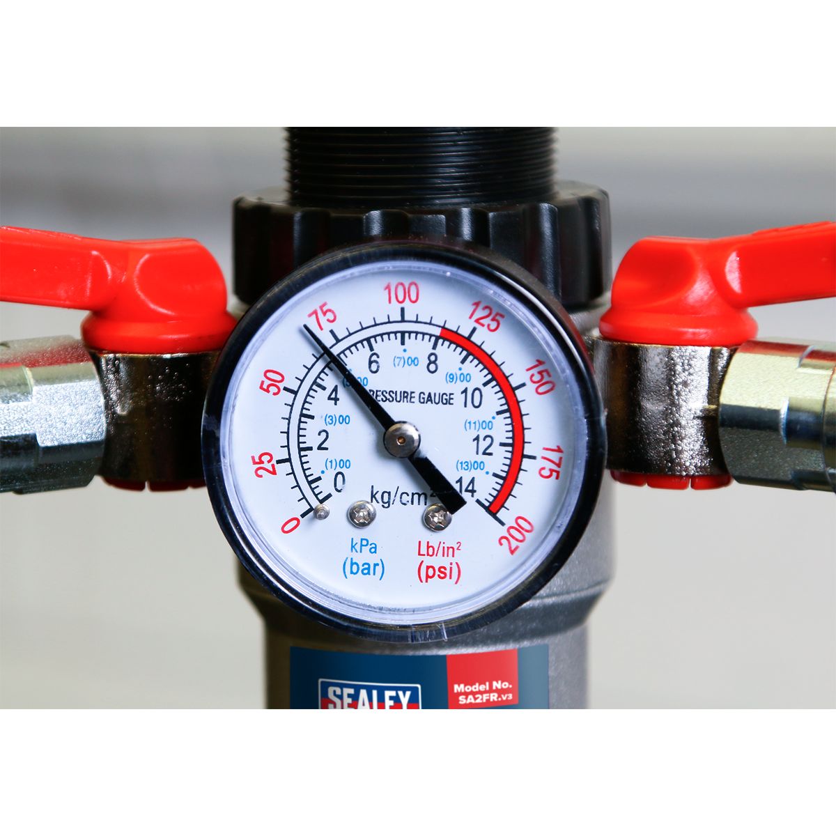 Sealey Heavy-Duty Air Filter/Regulator - Image 3