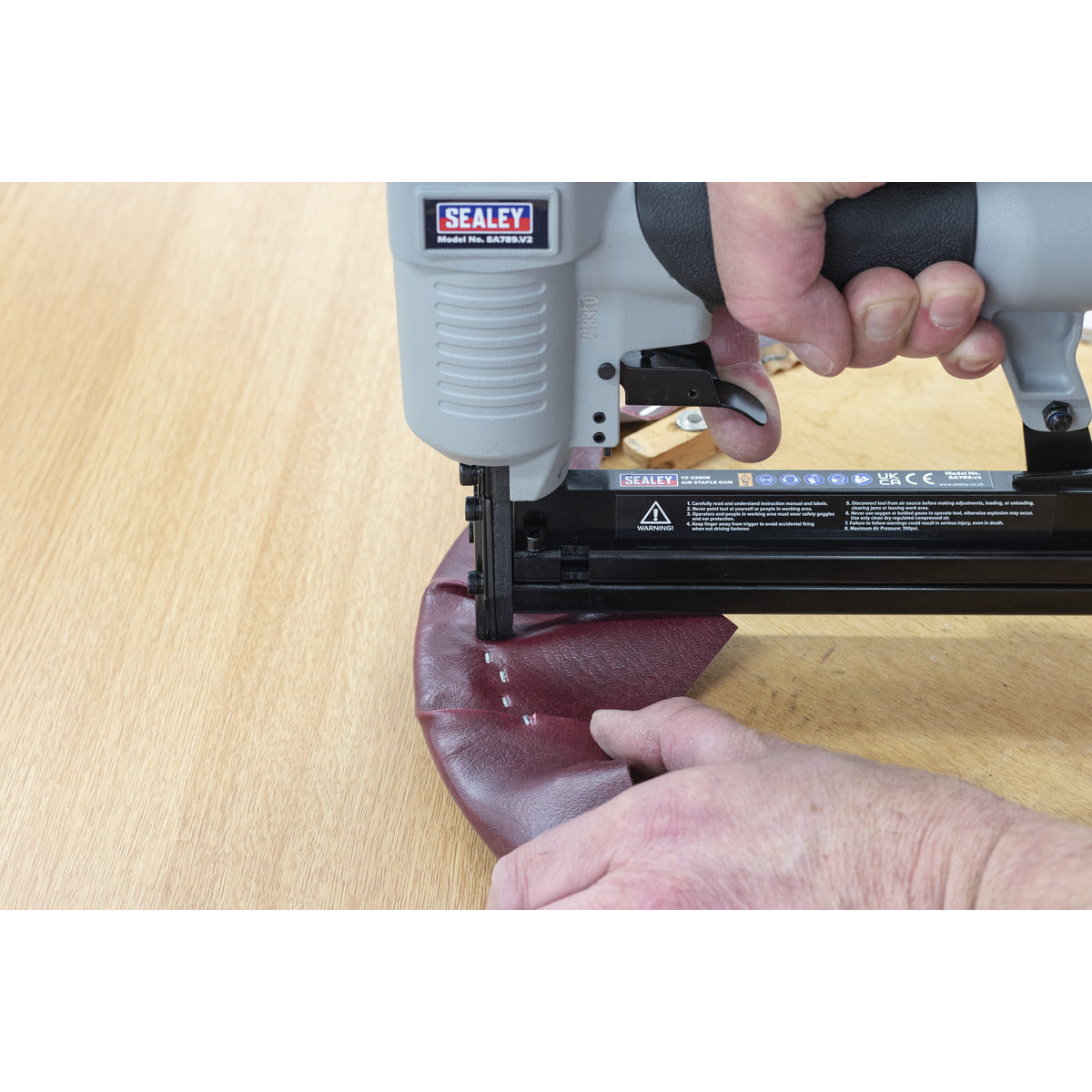 Sealey Air Staple Gun 13-32mm Capacity SA789