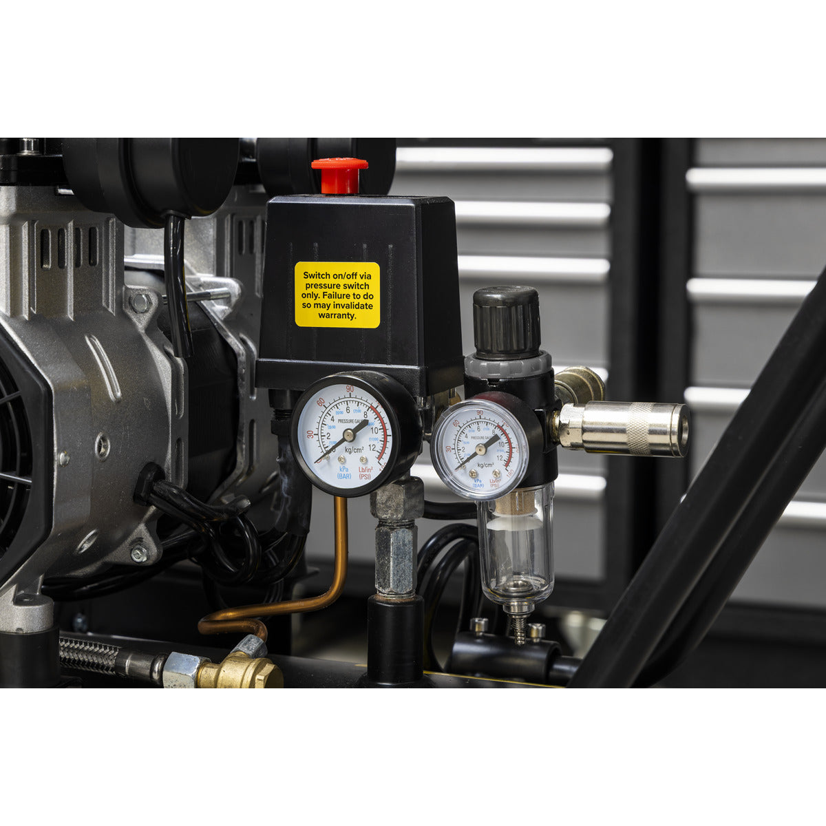 Sealey 100L Oil Free Low Noise Direct Drive Air Compressor 2 x 2hp SAC10001S