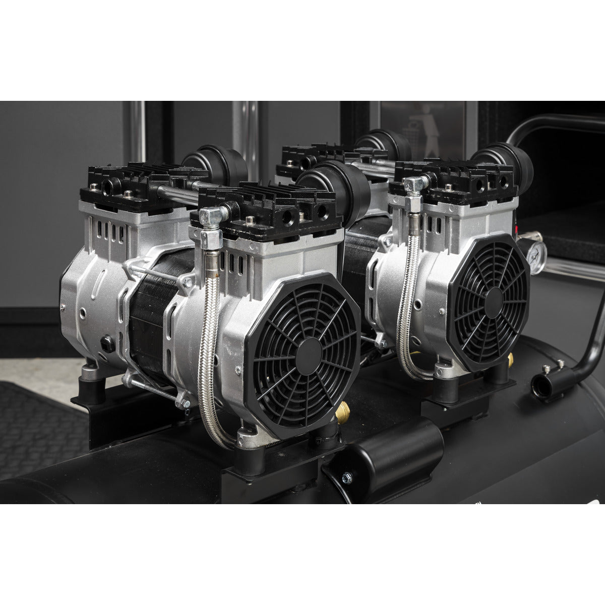 Sealey 100L Oil Free Low Noise Direct Drive Air Compressor 2 x 2hp SAC10001S