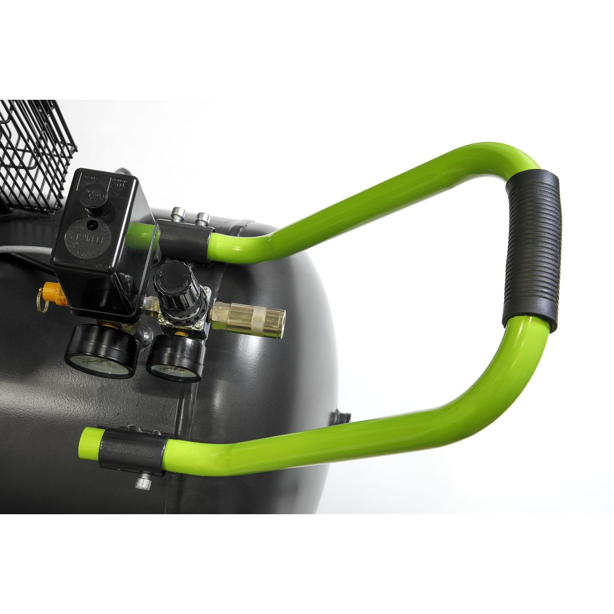 Sealey 200L Belt Drive Air Compressor 3hp - Image 5