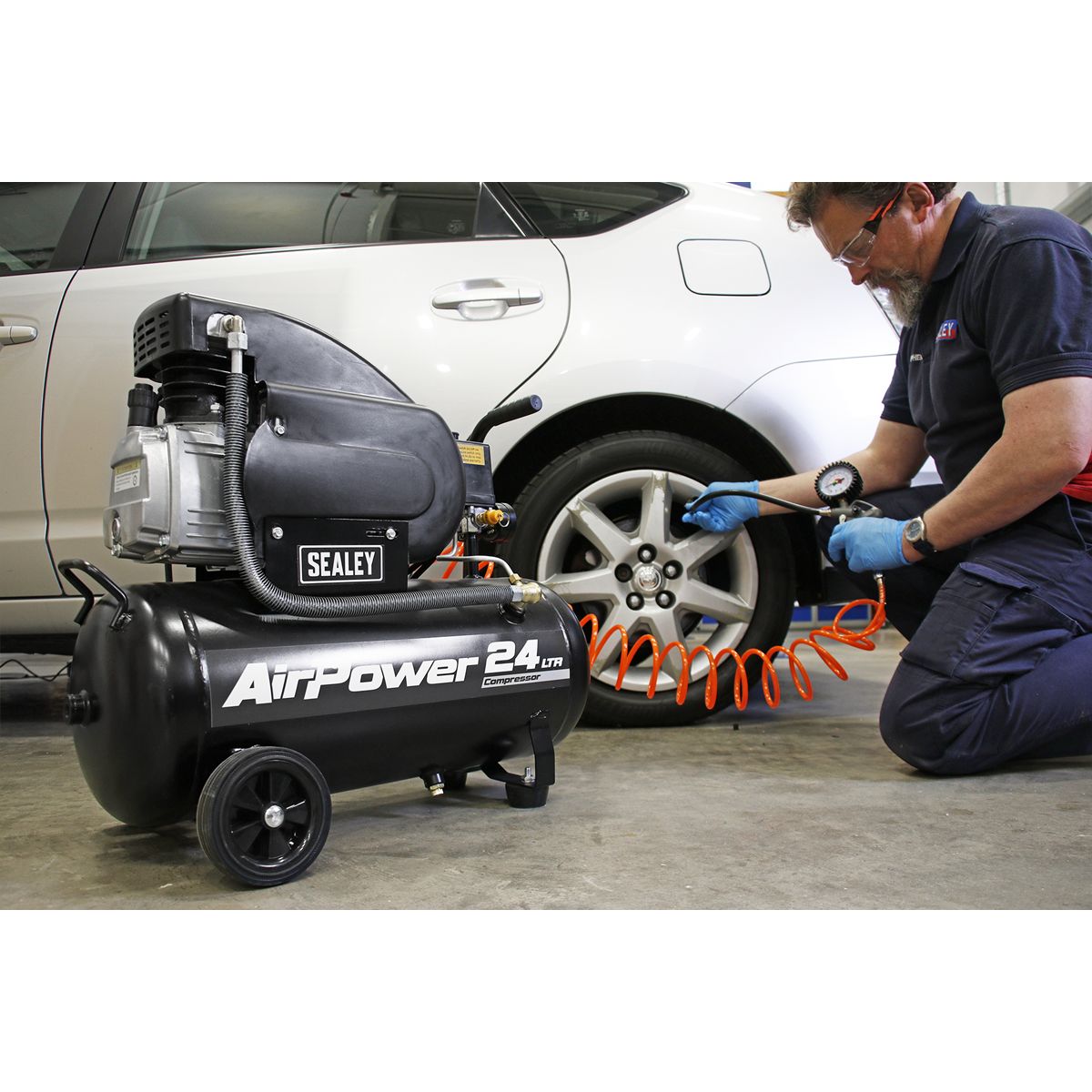 Sealey 24L Direct Drive Air Compressor 2hp - Image 9