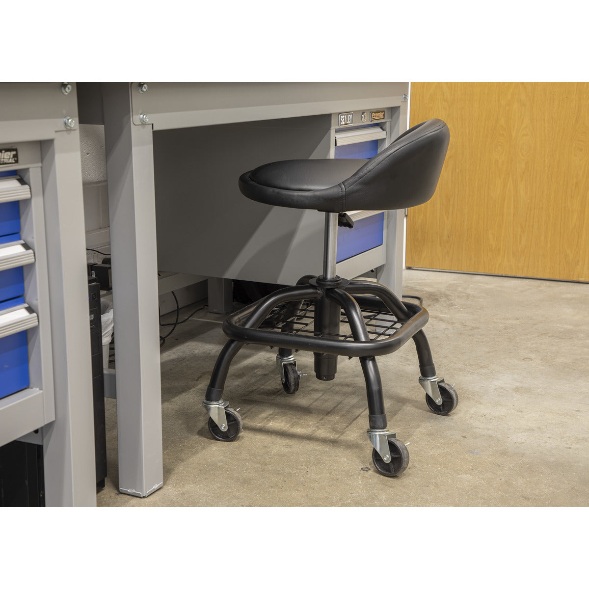 Premier Industrial Pneumatic Creeper Stool with Adjustable Height Swivel Seat & Back Rest SCR02B