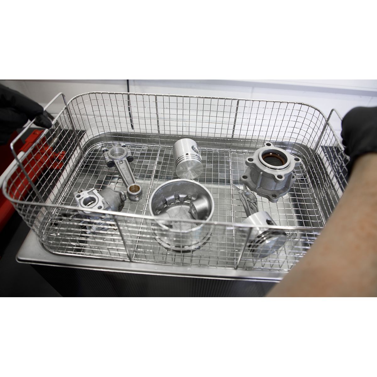 Sealey Ultrasonic Cleaner 27L - Image 10