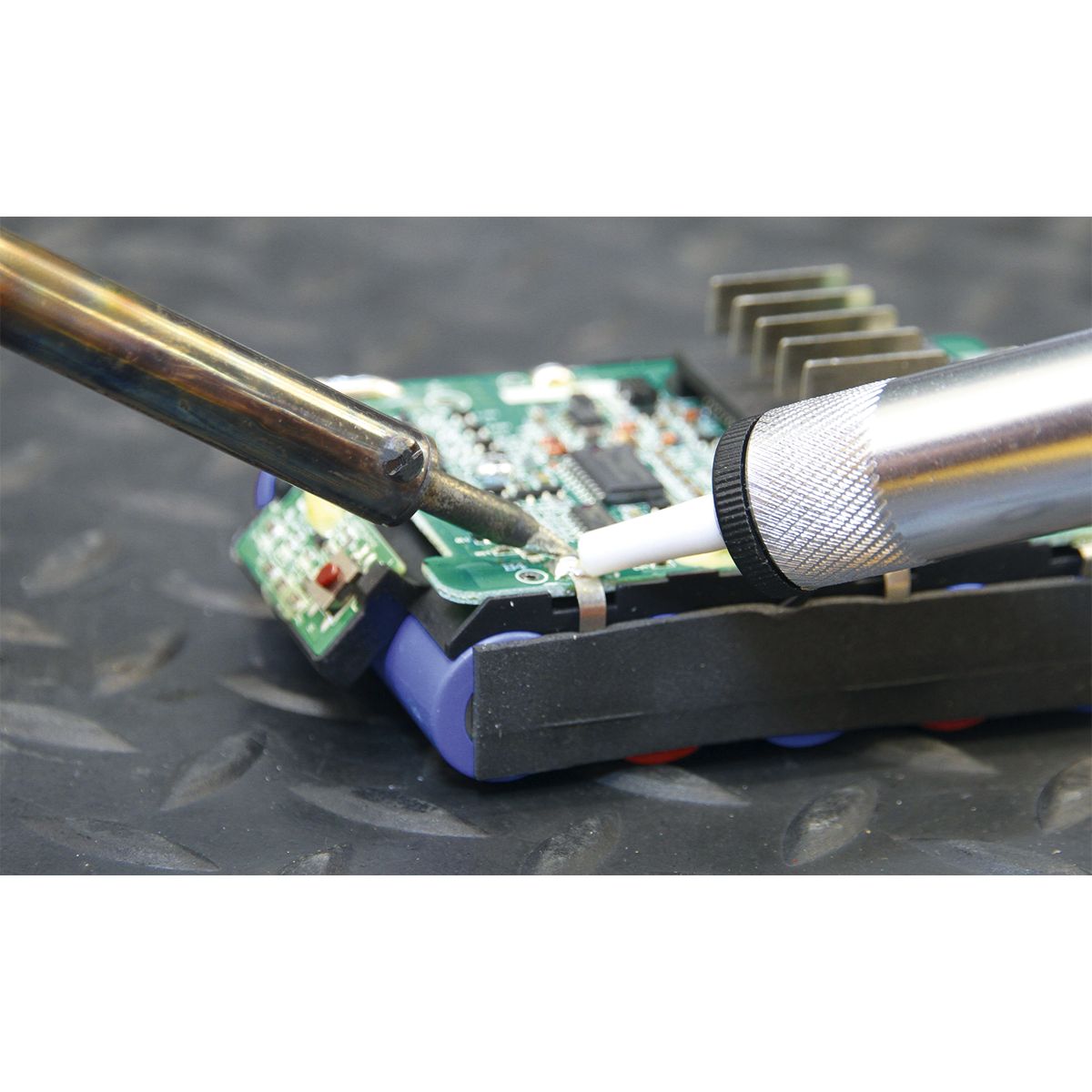 Sealey Professional Soldering Kit - Image 8