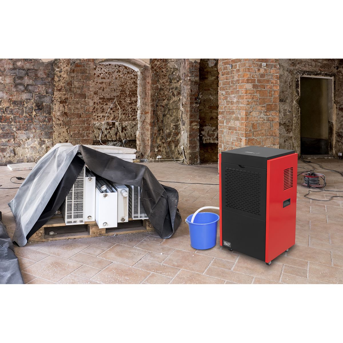 Sealey Industrial Dehumidifier 90L - Image 5