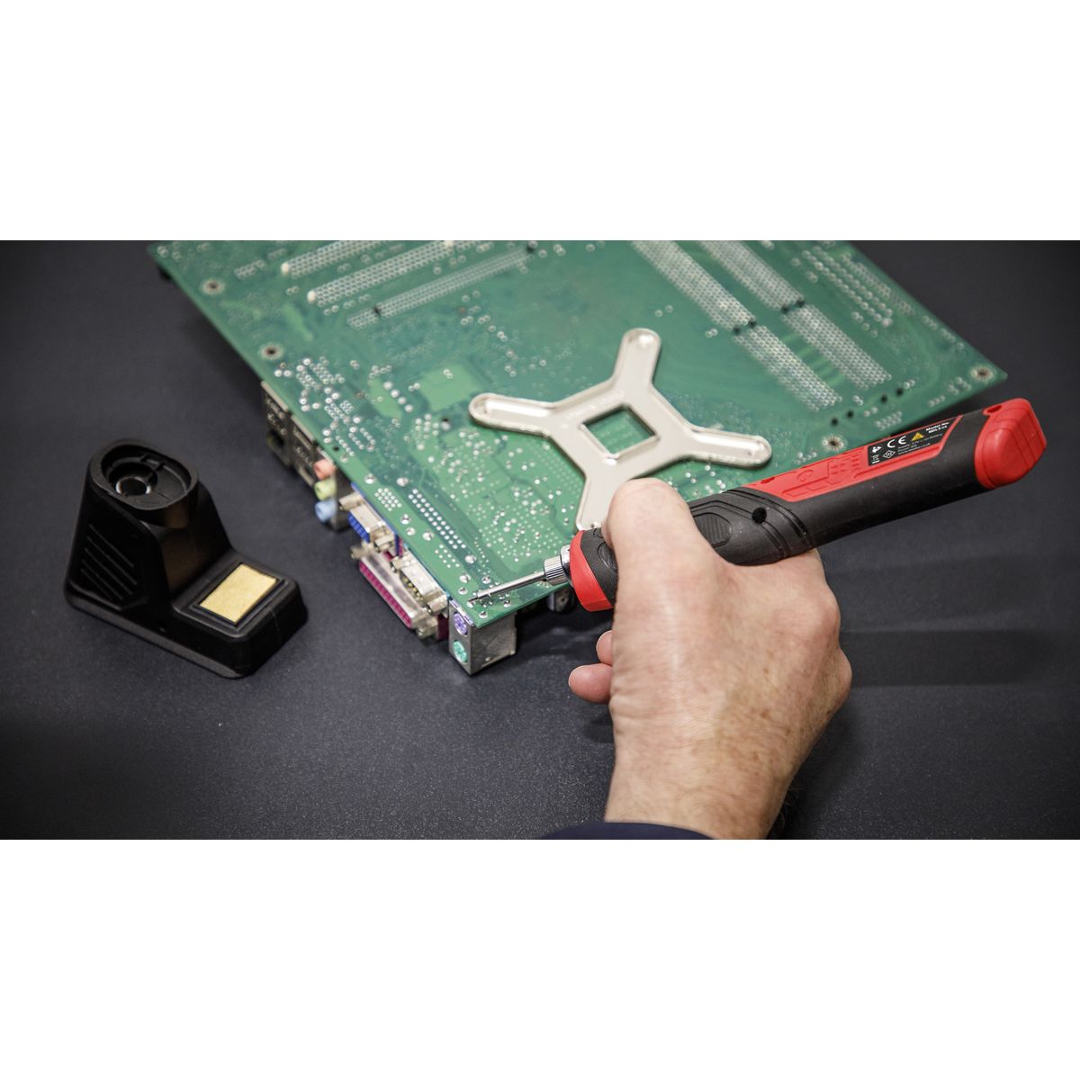 Sealey Premier Rechargeable Soldering Iron 8W - Image 5