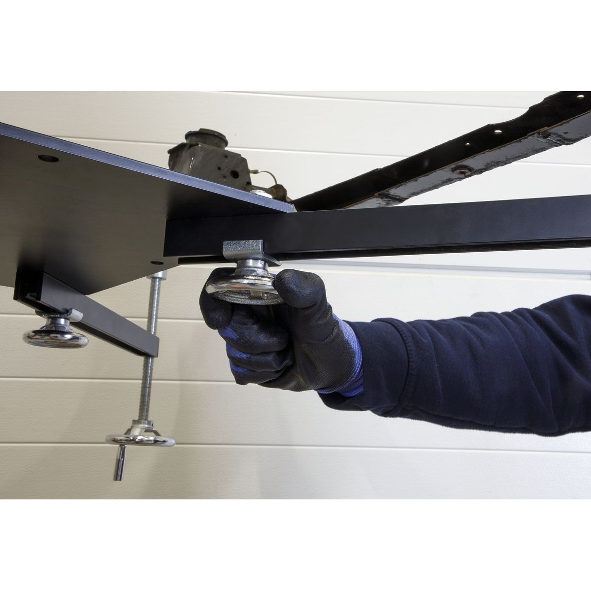Sealey Subframe/Engine Load Adaptor for TTJ Transmission Jacks - Image 5
