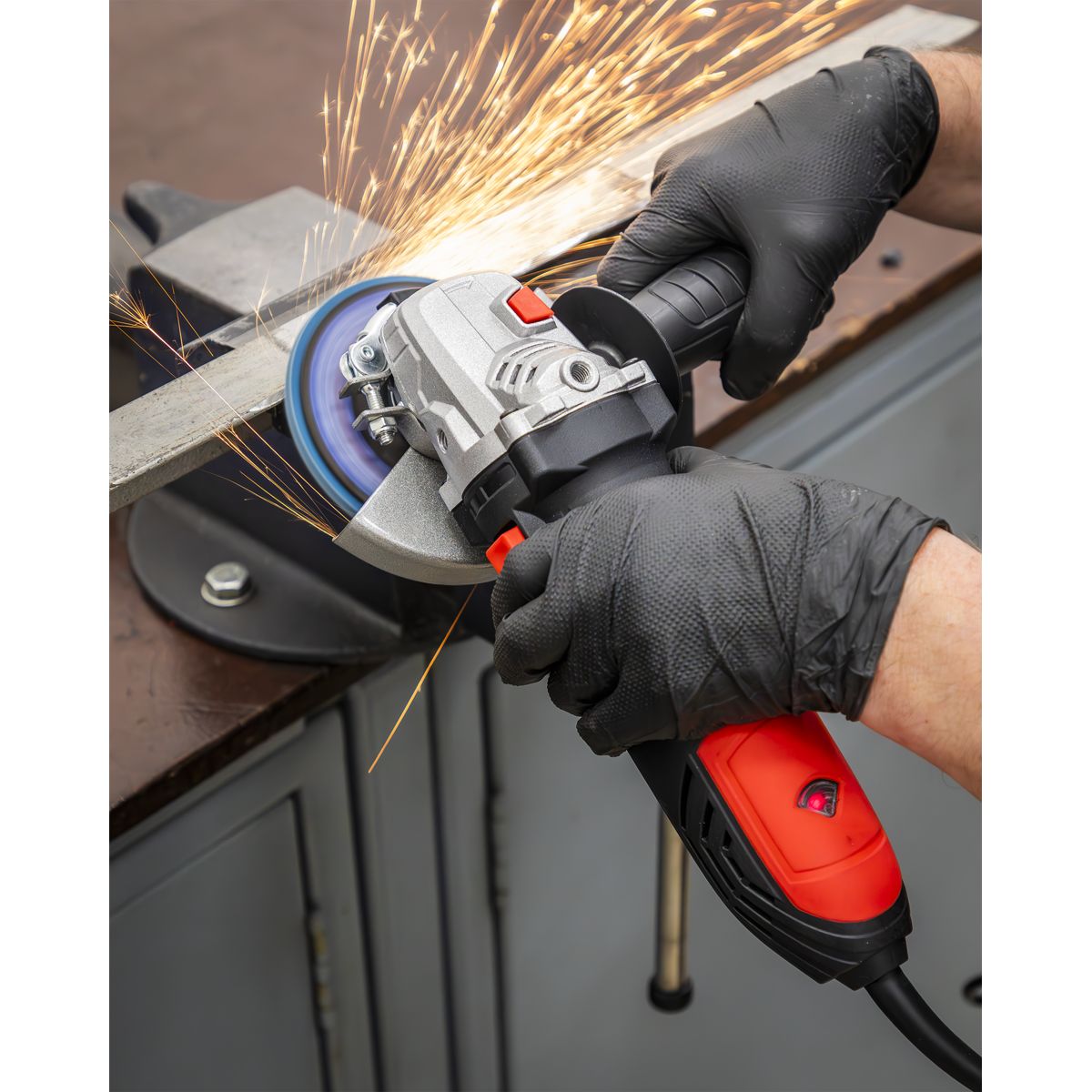 Sealey 125mm Angle Grinder with Schuko Plug 1000W/230V - Image 6